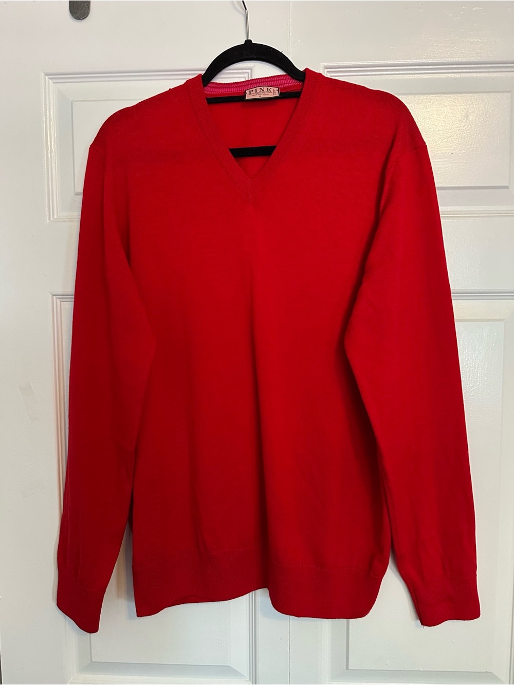 Thomas Pink Men's Bright Red V-Neck Sweater